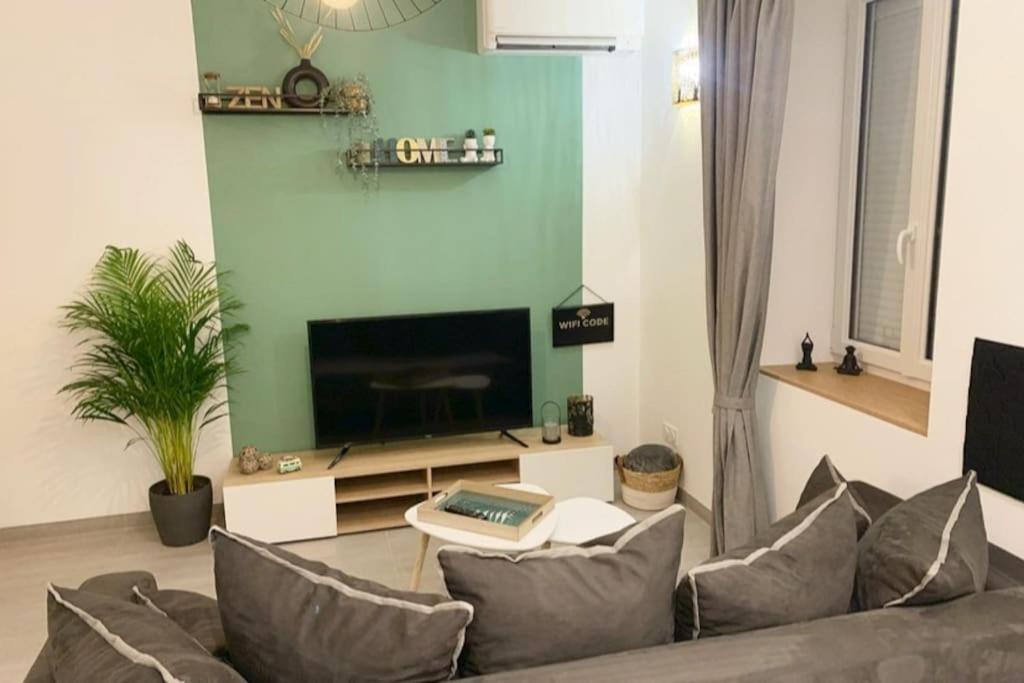 Maison Climatisee Toute Equipee Montchanin Ngoại thất bức ảnh